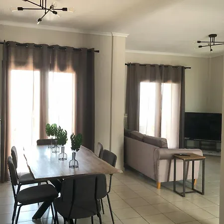 Palio House Casa vacanze PalaiónTsiflíkion